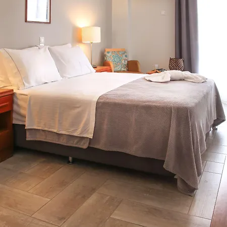 Chryssi Akti, Sure Collection Batsi