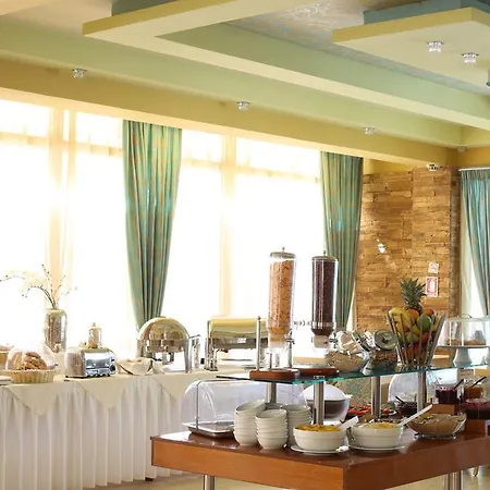 Chryssi Akti, Sure Collection Hotel 3*