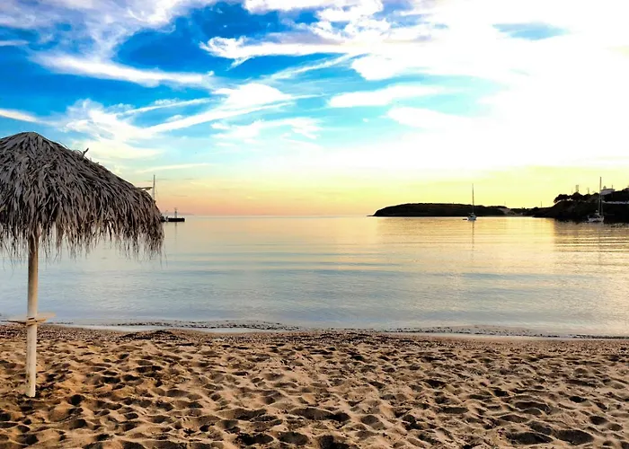 מלון Chryssi Akti, Sure Collection 3*