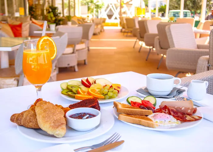 Chryssi Akti, Sure Collection 3*