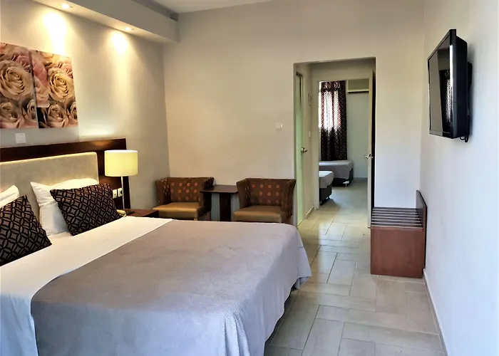 Hotel Chryssi Akti, Sure Collection Mpatsi