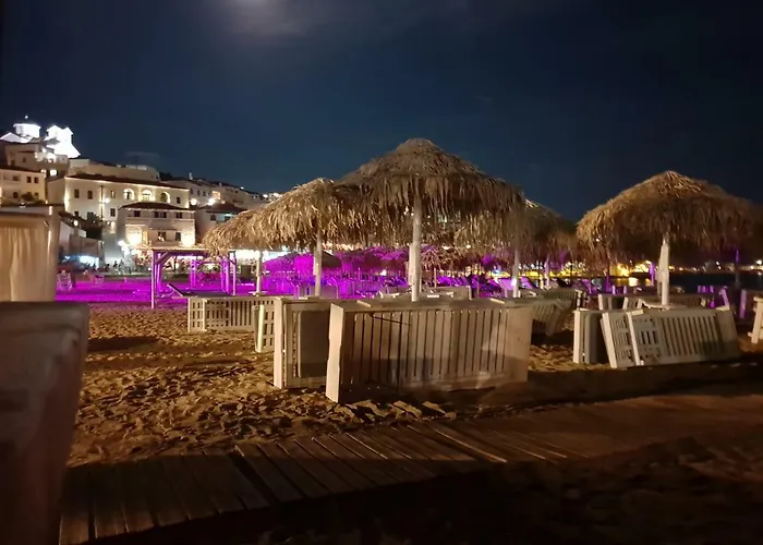 Chryssi Akti, Sure Collection 3*