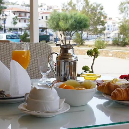 Chryssi Akti, Sure Collection Hotel Batsi (Andros)