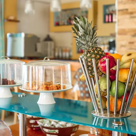 Chryssi Akti, Sure Collection 3*