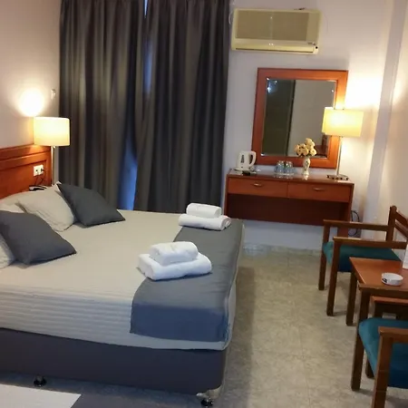 Hotel Chryssi Akti, Sure Collection 3*