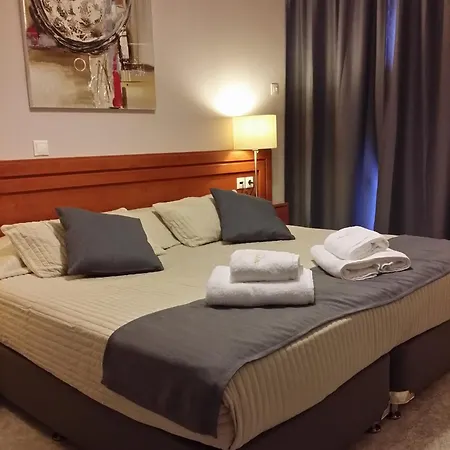 Chryssi Akti, Sure Collection 3* Batsi