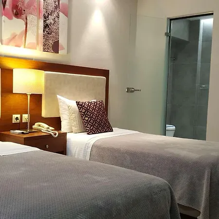 Chryssi Akti, Sure Collection Hotel 3*