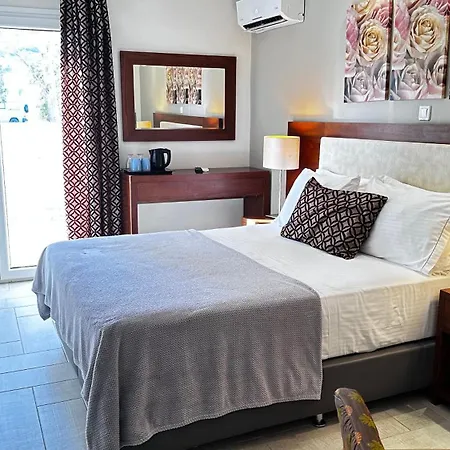 Hotel Chryssi Akti, Sure Collection 3*