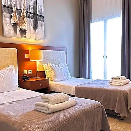 Ξενοδοχείο Chryssi Akti, Sure Collection 3*