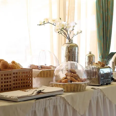 Hotel Chryssi Akti, Sure Collection Mpatsi